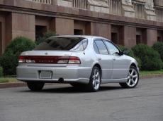 Nissan Cefiro R32